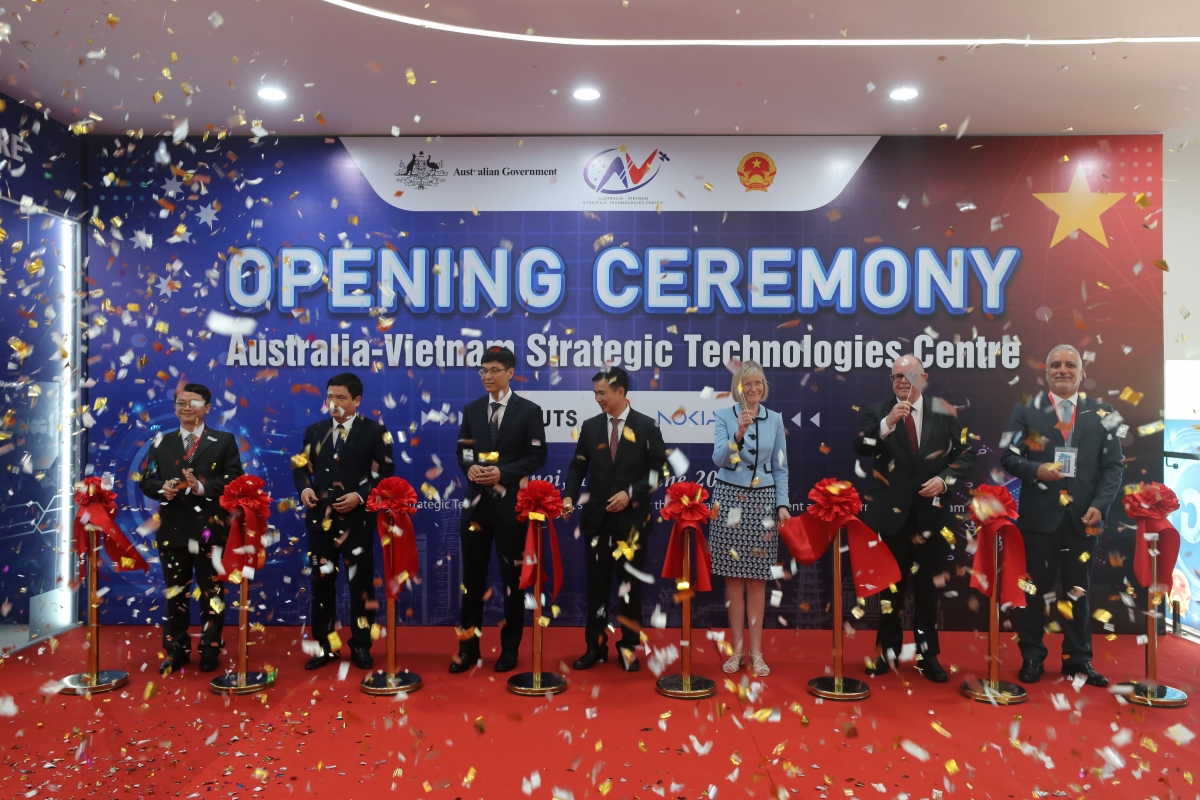 Australia-Vietnam Strategic Technologies Centre debuts in Hanoi